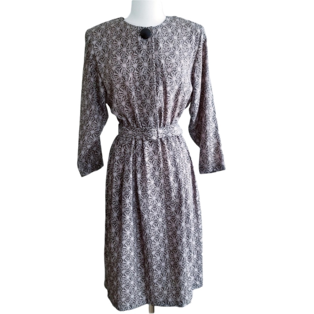 1980s Pellini Petites Black & Tan Poly Dress